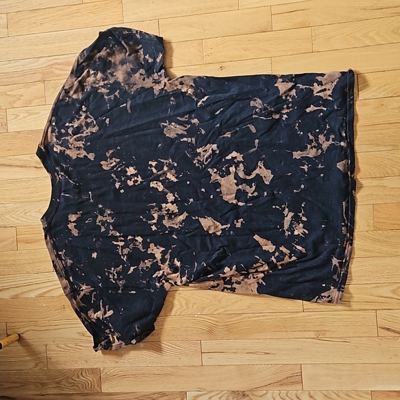 Tie dye tshirt - Picture 3 of 3